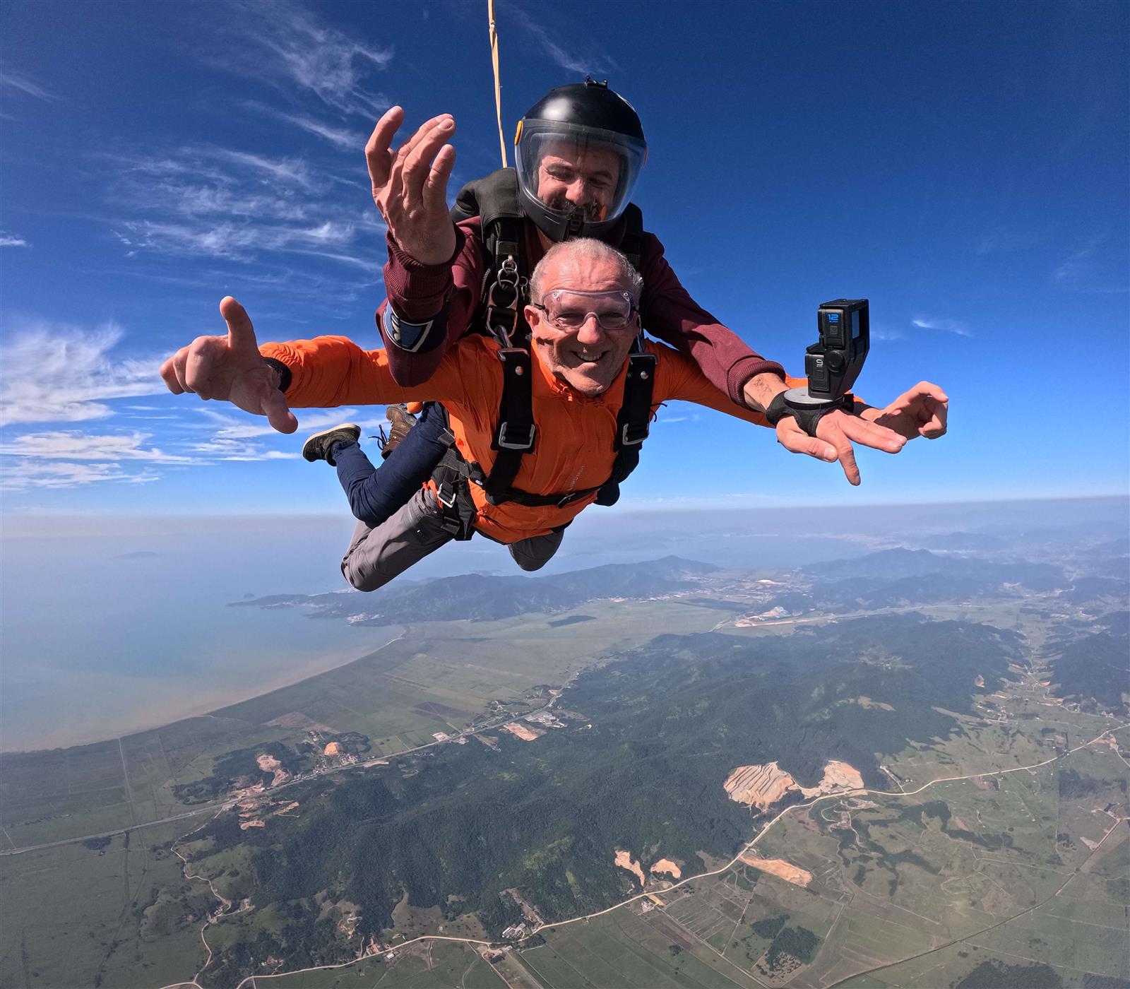 Salto duplo para todas as idades — DZ47